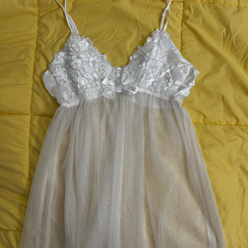 White Floral Lace Chemise